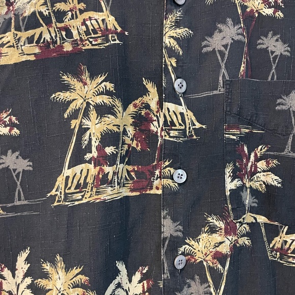 HAWAIIAN PRINT Button Down Silk Shirt - Picture 5 of 5